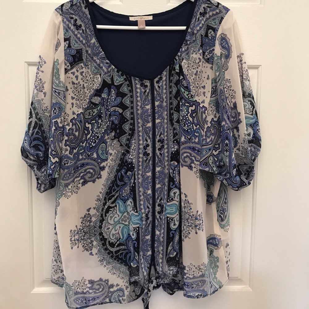 Short sleeved blouse